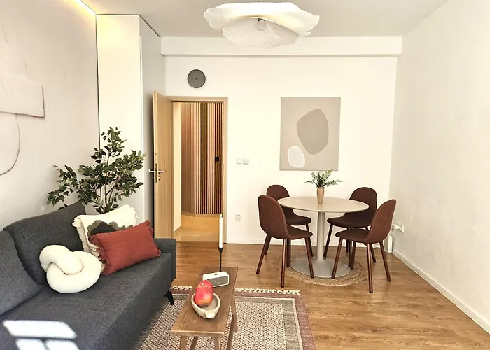 Апартаменты Location Old Town - Free Parking Братислава