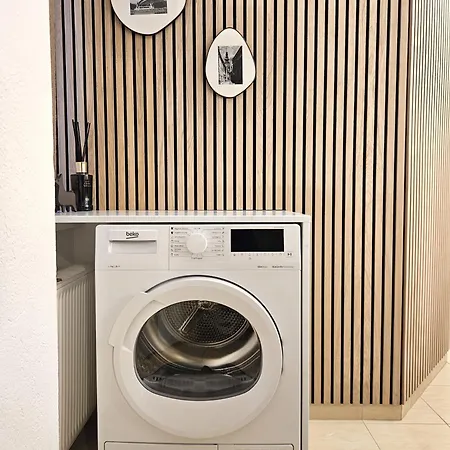 Location Old Town - Free Parking * Братислава