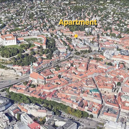 Location Old Town - Free Parking Апартаменты Братислава