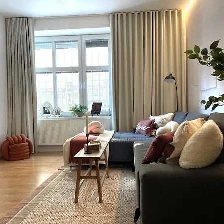 Location Old Town - Free Parking Апартаменты